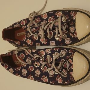 All Stars Converse size 7